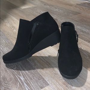 St. John’s Bay shoes
